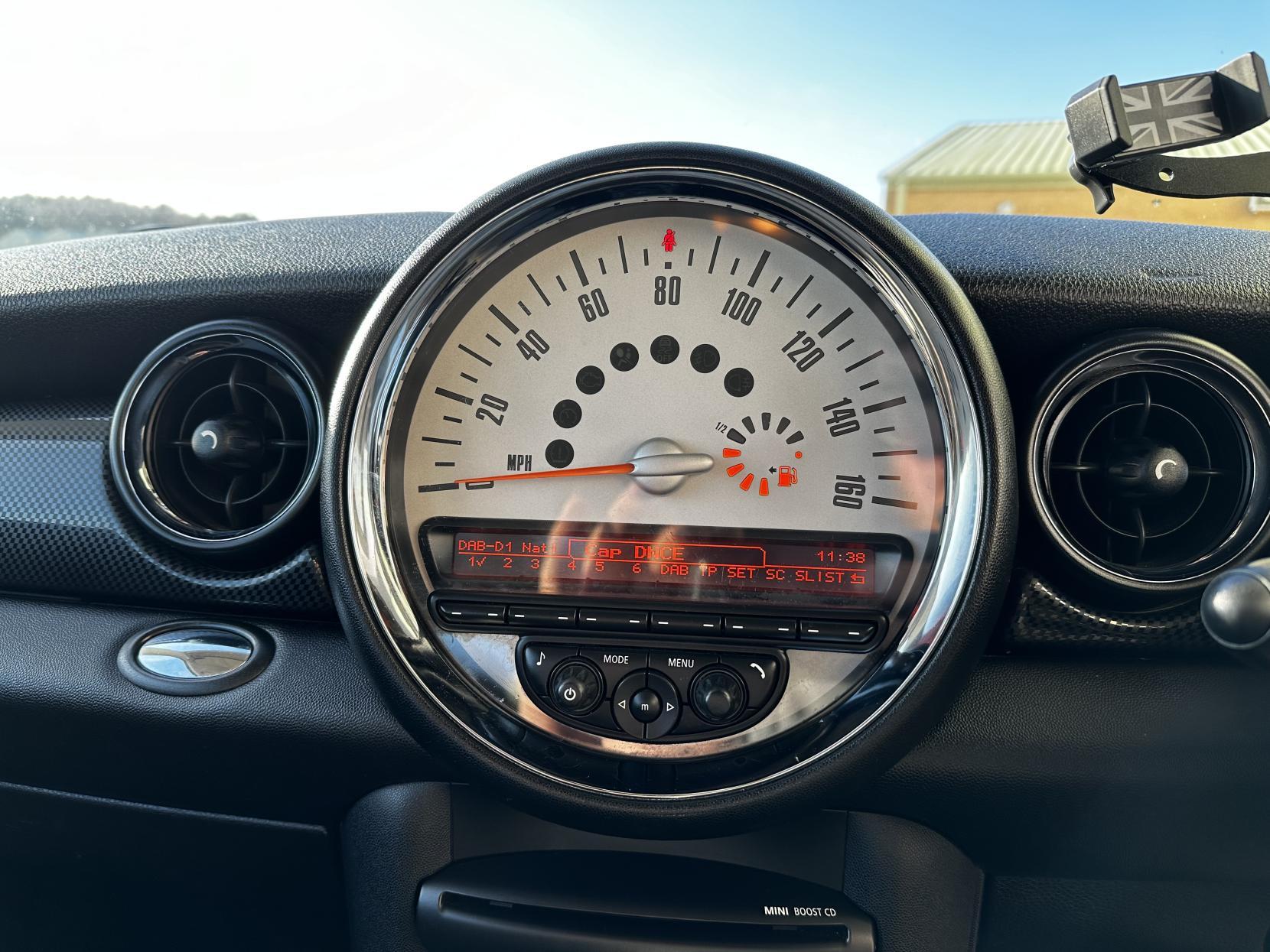 MINI Hatch 1.6 Cooper S Hatchback 3dr Petrol Manual Euro 5 (s/s) (184 ps)