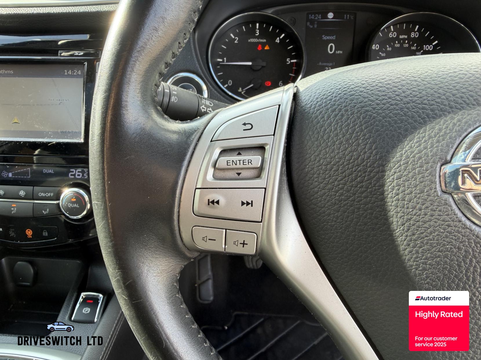 Nissan Qashqai 1.5 dCi Tekna SUV 5dr Diesel Manual 2WD Euro 6 (s/s) (110 ps)