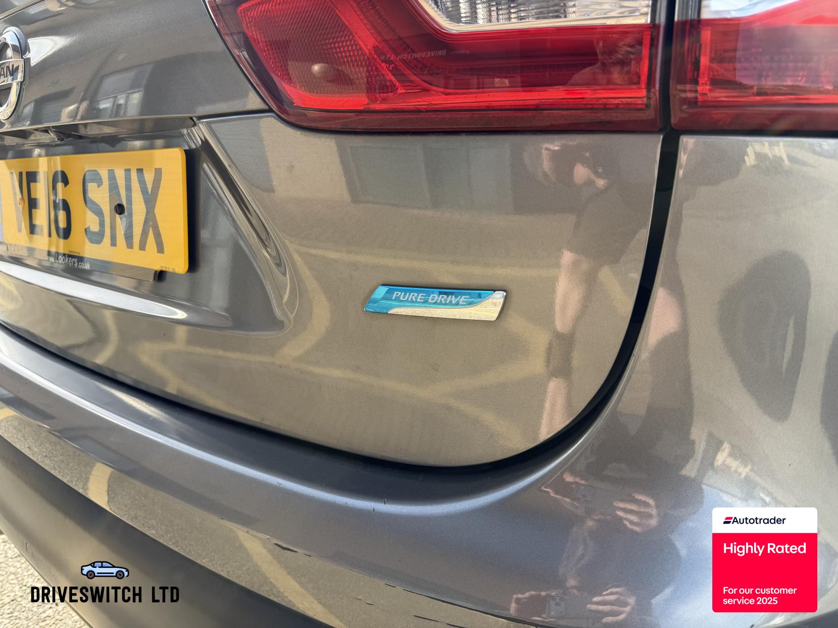 Nissan Qashqai 1.5 dCi Tekna SUV 5dr Diesel Manual 2WD Euro 6 (s/s) (110 ps)