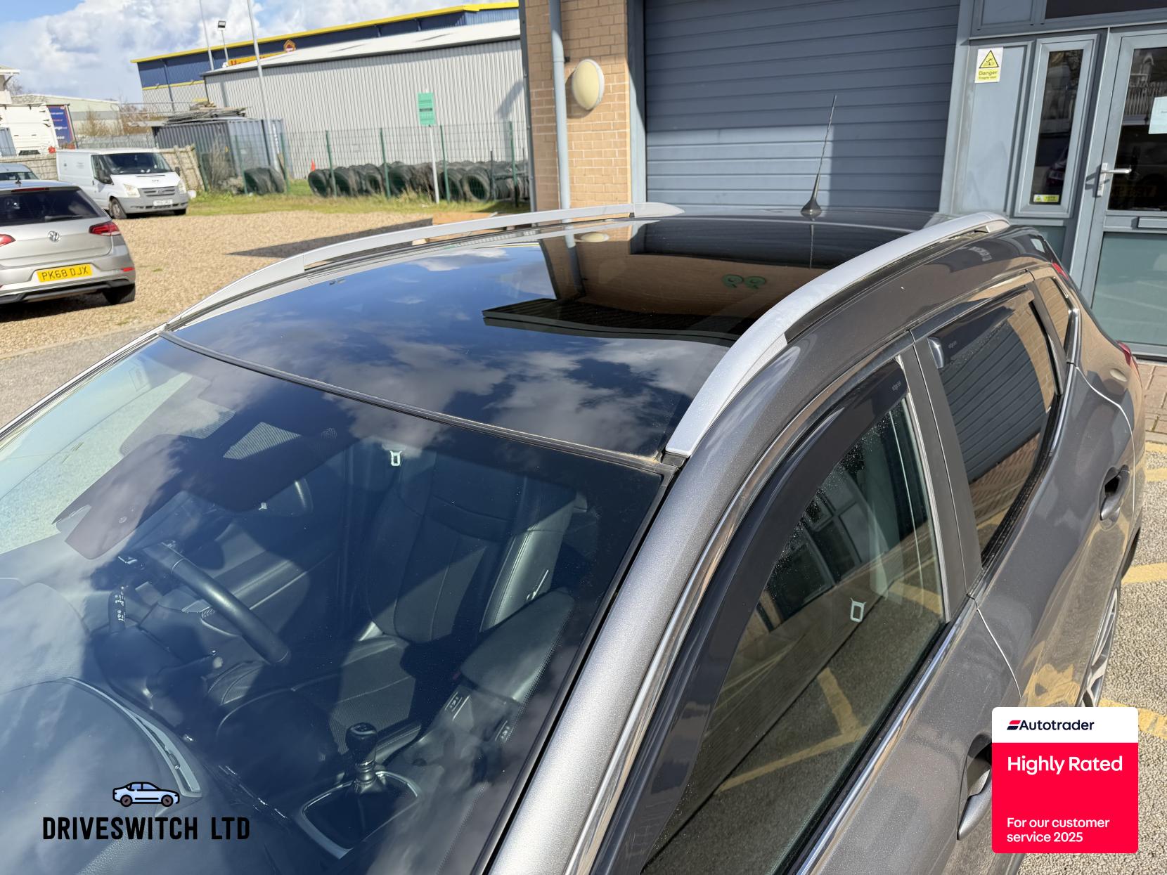 Nissan Qashqai 1.5 dCi Tekna SUV 5dr Diesel Manual 2WD Euro 6 (s/s) (110 ps)