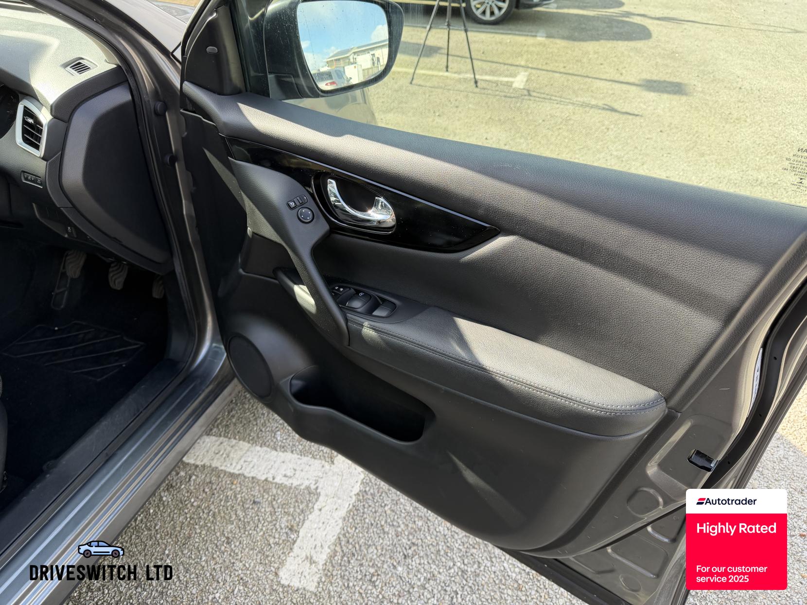 Nissan Qashqai 1.5 dCi Tekna SUV 5dr Diesel Manual 2WD Euro 6 (s/s) (110 ps)