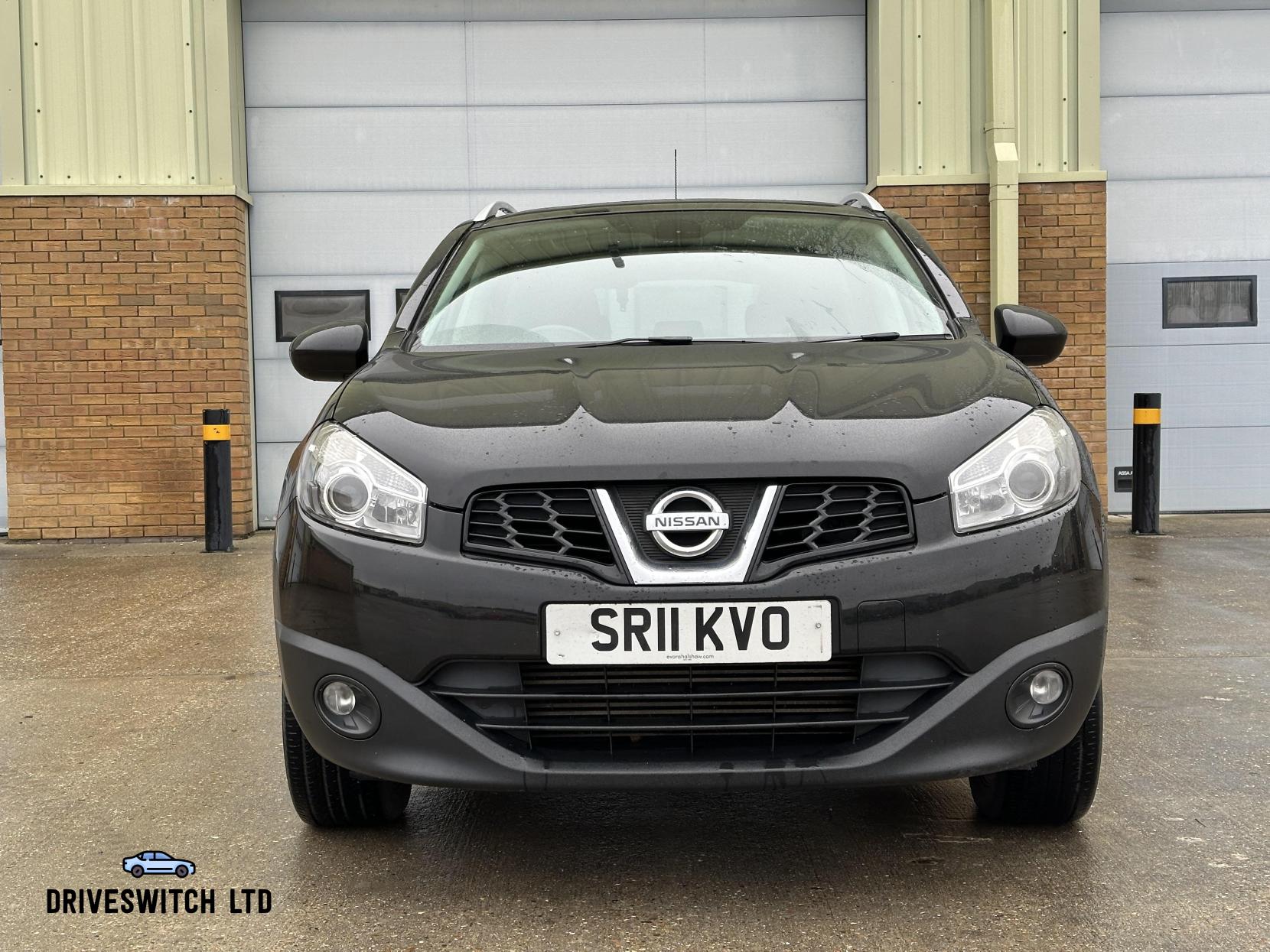 Nissan Qashqai 1.5 dCi n-tec SUV 5dr Diesel Manual 2WD Euro 5 (110 ps)