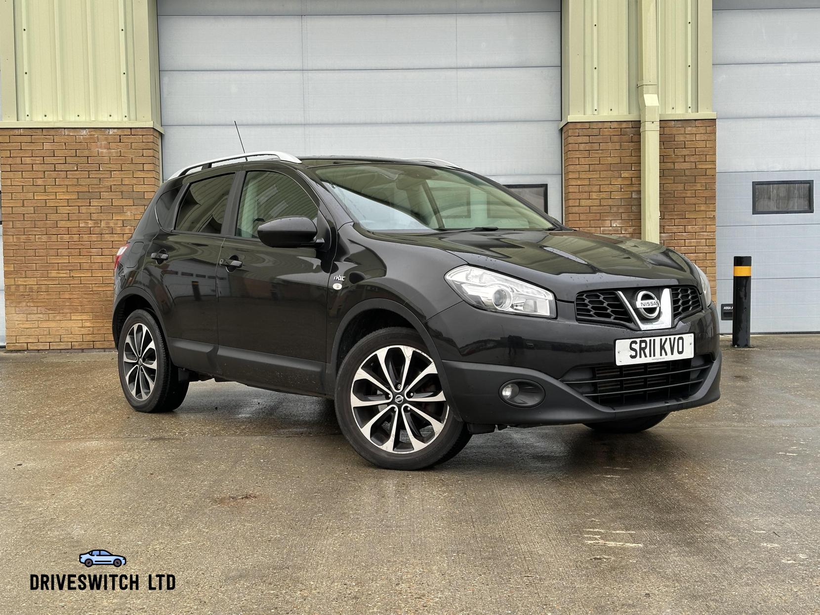 Nissan Qashqai 1.5 dCi n-tec SUV 5dr Diesel Manual 2WD Euro 5 (110 ps)