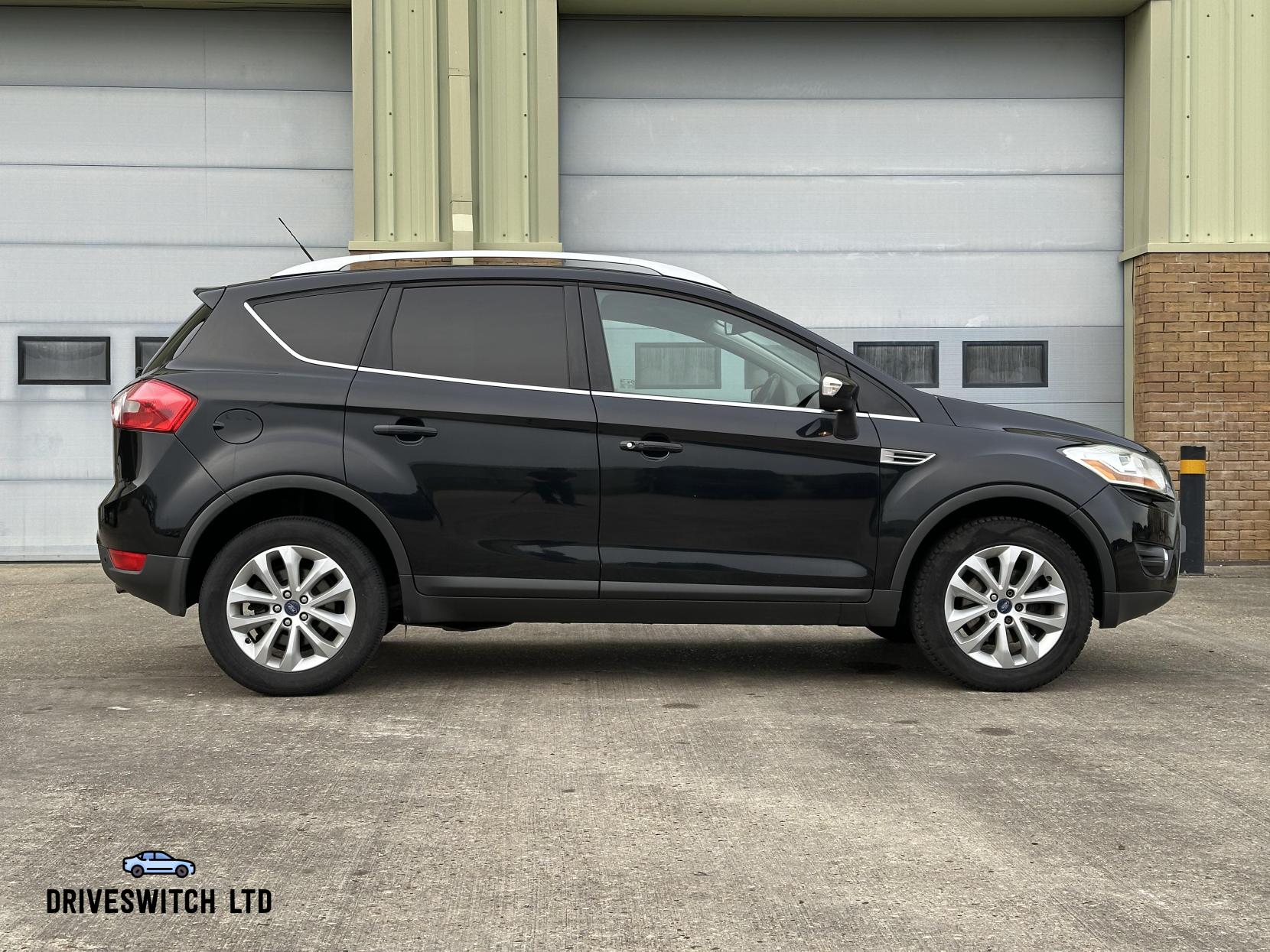 Ford Kuga 2.0 TDCi Titanium SUV 5dr Diesel Manual 2WD Euro 5 (140 ps)