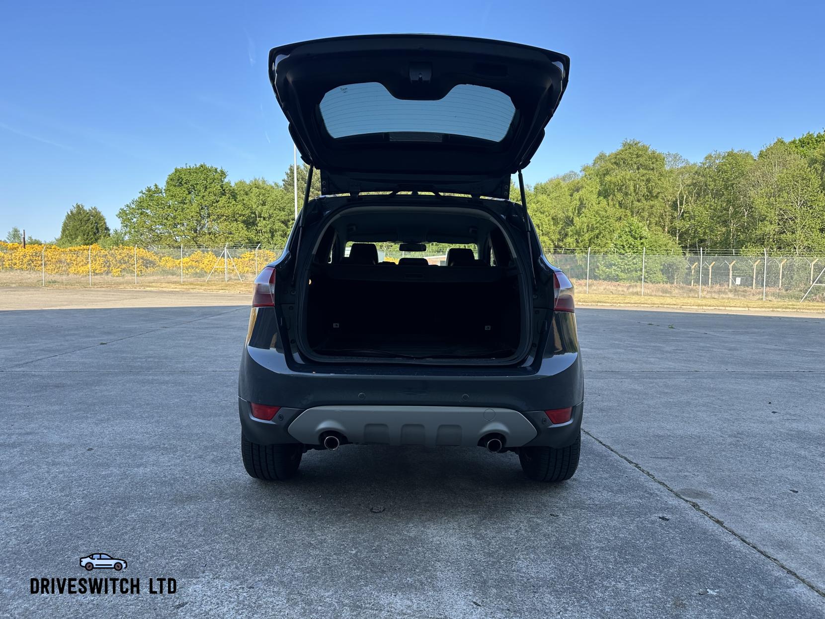 Ford Kuga 2.0 TDCi Titanium SUV 5dr Diesel Manual AWD Euro 5 (163 ps)