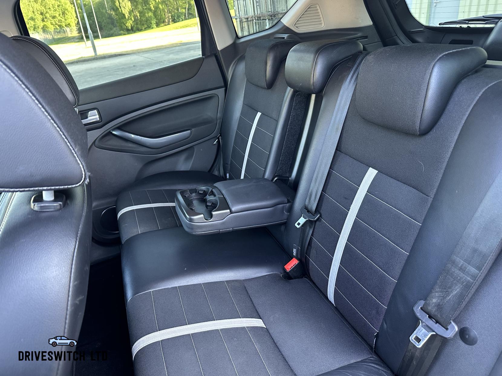 Ford Kuga 2.0 TDCi Titanium SUV 5dr Diesel Manual AWD Euro 5 (163 ps)