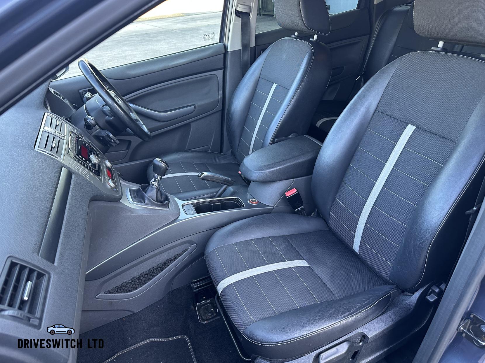 Ford Kuga 2.0 TDCi Titanium SUV 5dr Diesel Manual AWD Euro 5 (163 ps)