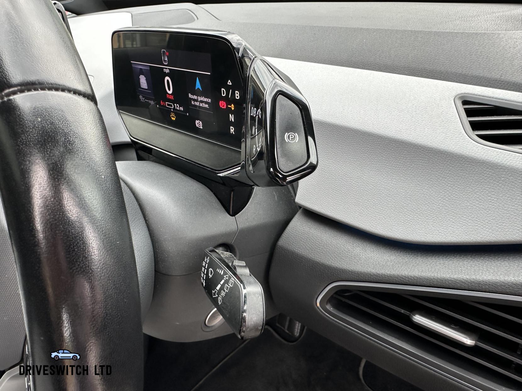 Volkswagen ID.3 Pro Performance 58kWh Family Hatchback 5dr Electric Auto (204 ps)