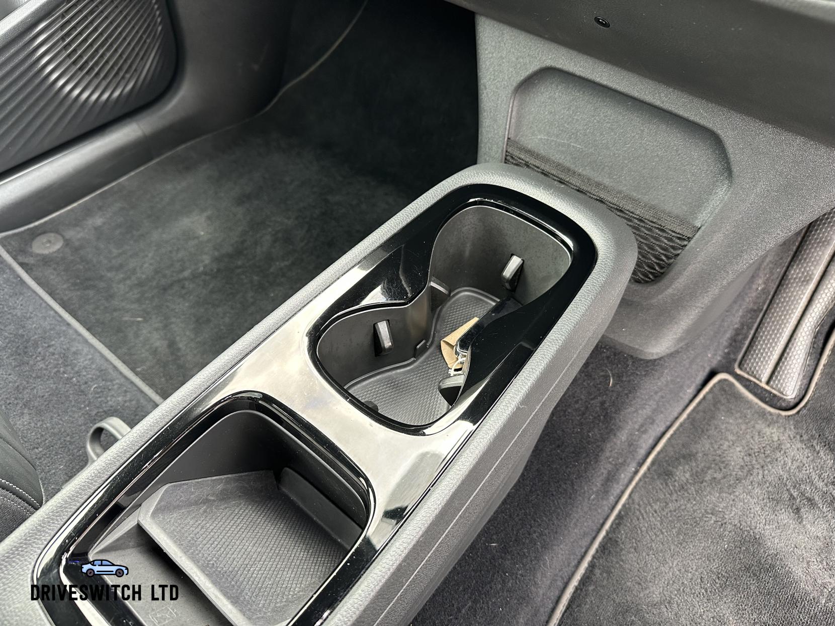 Volkswagen ID.3 Pro Performance 58kWh Family Hatchback 5dr Electric Auto (204 ps)
