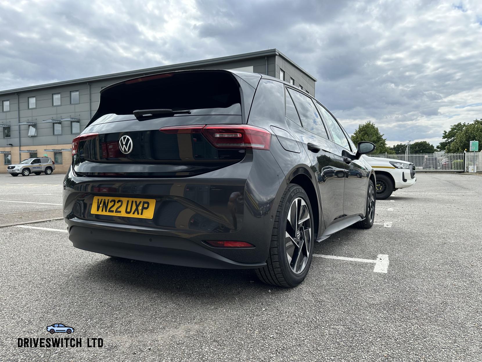 Volkswagen ID.3 Pro Performance 58kWh Family Hatchback 5dr Electric Auto (204 ps)