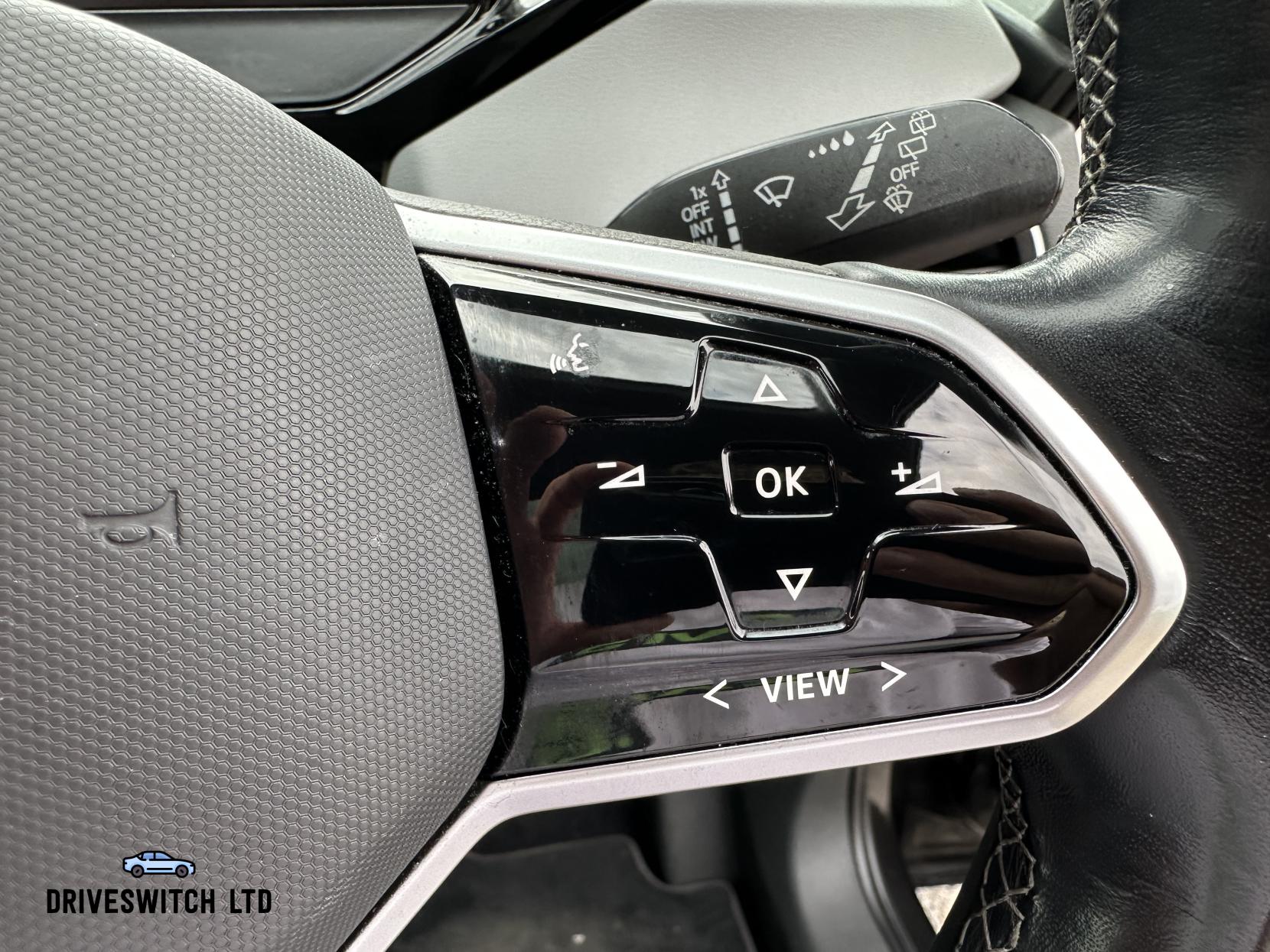 Volkswagen ID.3 Pro Performance 58kWh Family Hatchback 5dr Electric Auto (204 ps)