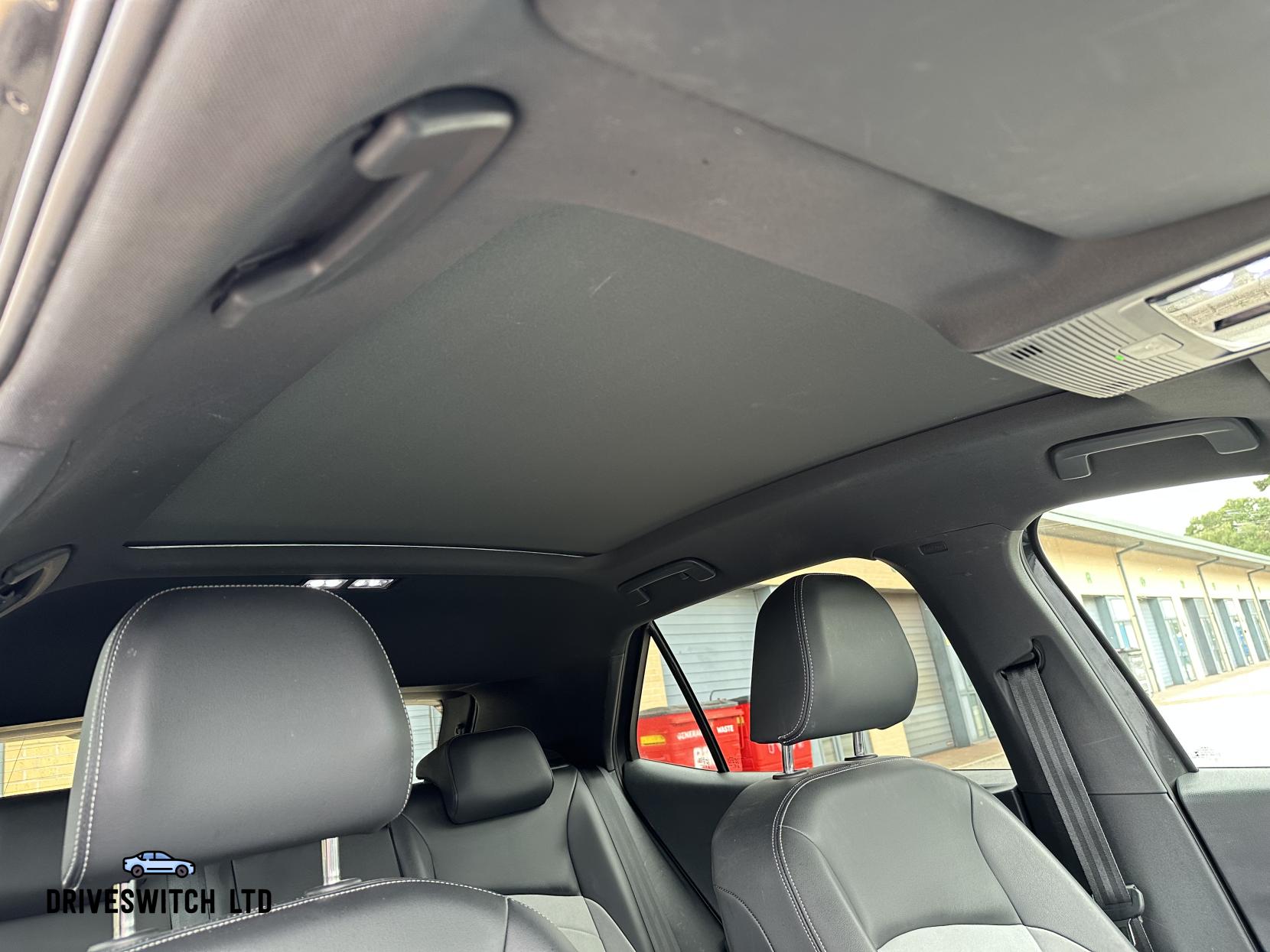 Volkswagen ID.3 Pro Performance 58kWh Family Hatchback 5dr Electric Auto (204 ps)