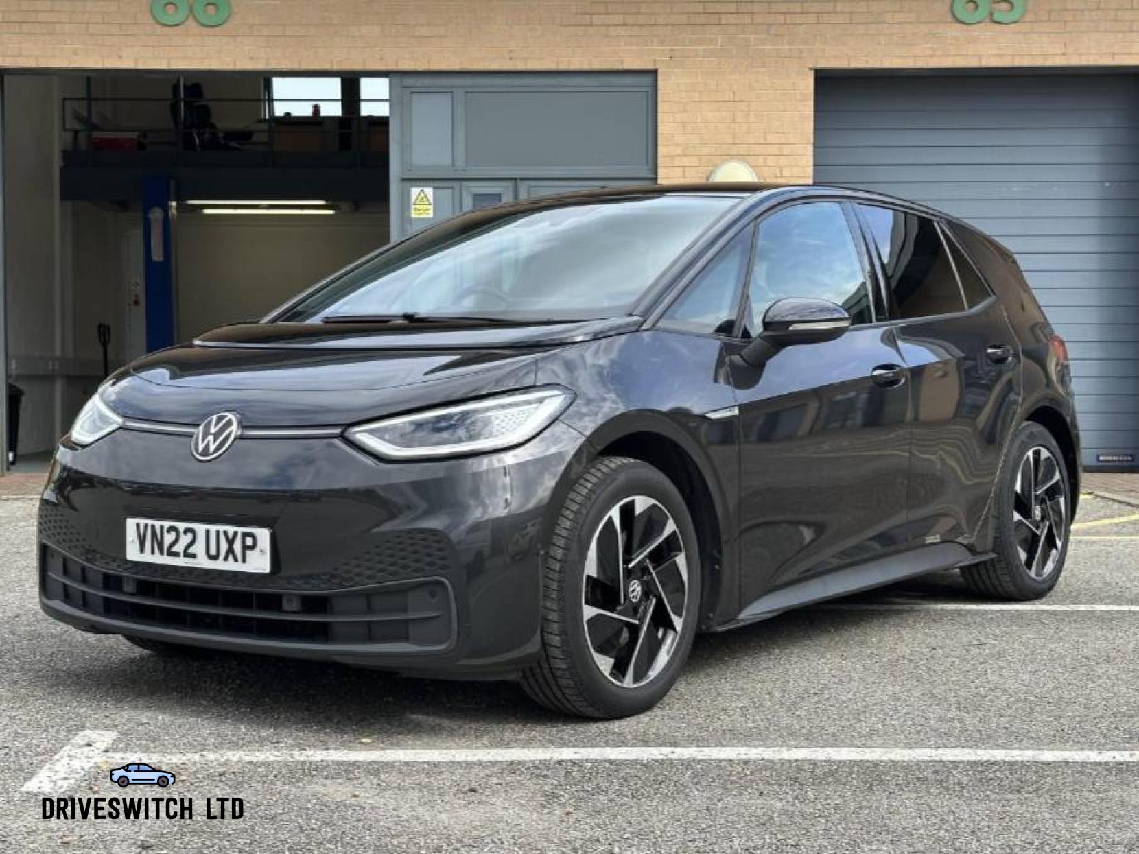 Volkswagen ID.3 Pro Performance 58kWh Family Hatchback 5dr Electric Auto (204 ps)