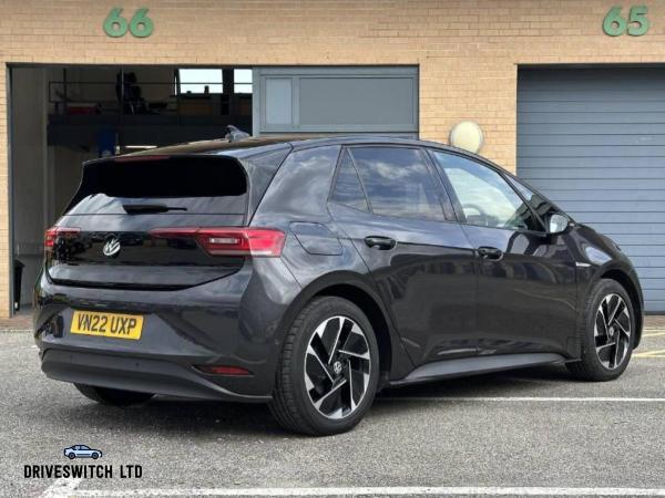 Volkswagen ID.3 Pro Performance 58kWh Family Hatchback 5dr Electric Auto (204 ps)