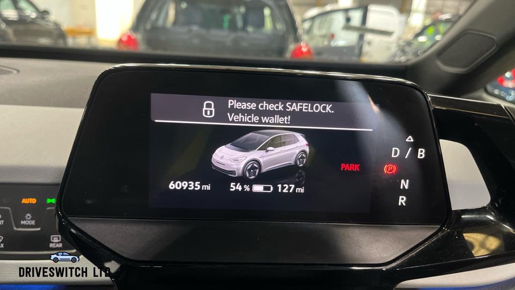 Volkswagen ID.3 Pro Performance 58kWh Family Hatchback 5dr Electric Auto (204 ps)