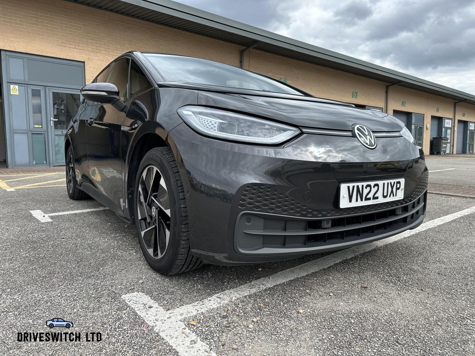 Volkswagen ID.3 Pro Performance 58kWh Family Hatchback 5dr Electric Auto (204 ps)