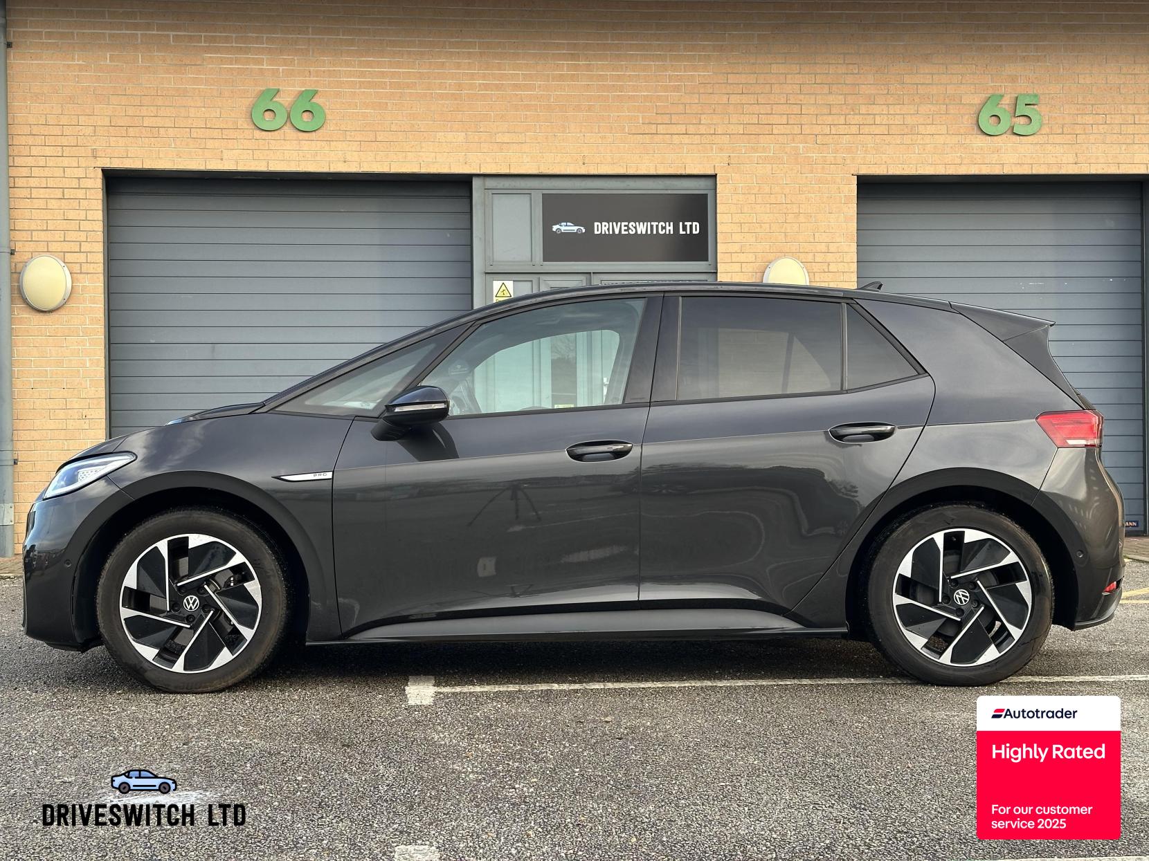 Volkswagen ID.3 Pro Performance 58kWh Family Hatchback 5dr Electric Auto (204 ps)