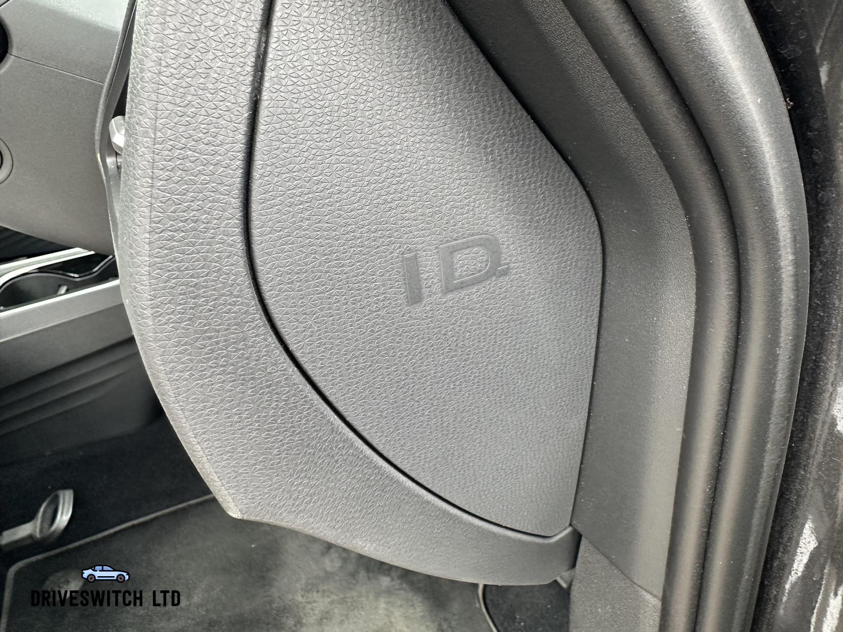 Volkswagen ID.3 Pro Performance 58kWh Family Hatchback 5dr Electric Auto (204 ps)