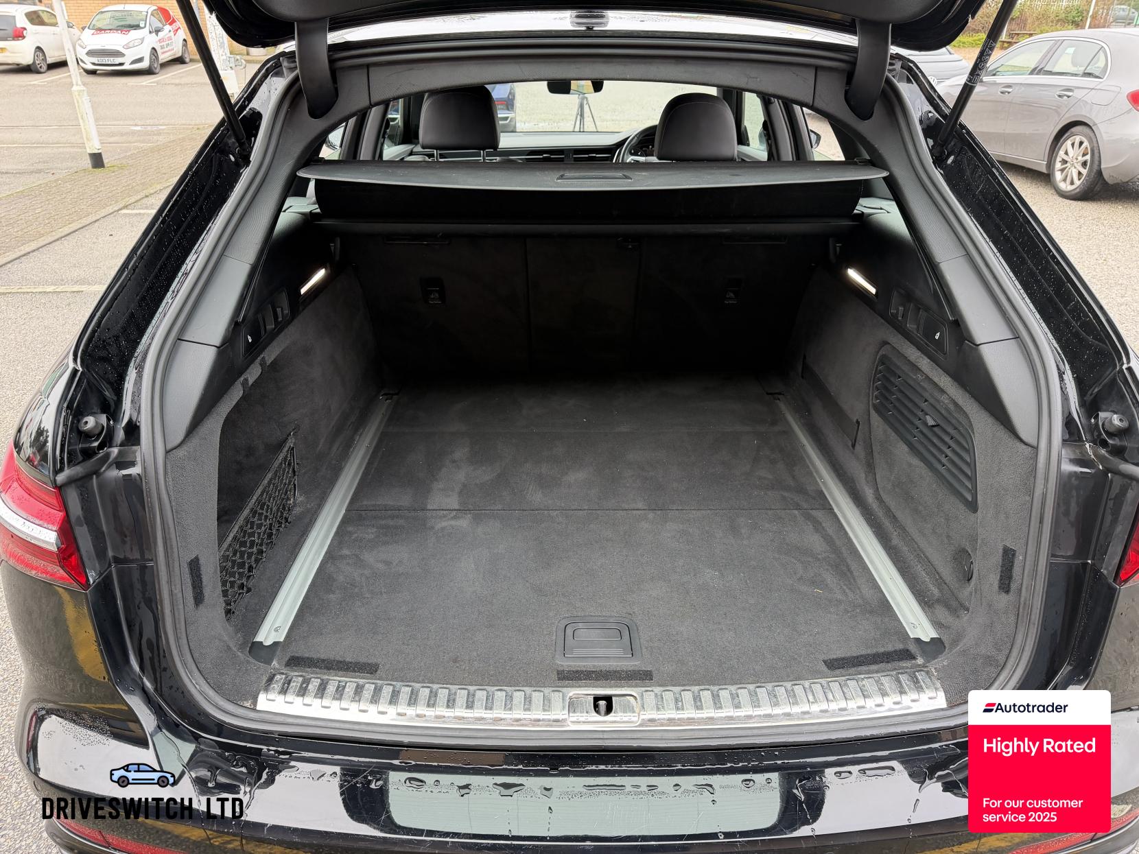 Audi A6 Avant 2.0 TDI 40 S line Estate 5dr Diesel S Tronic Euro 6 (s/s) (204 ps)