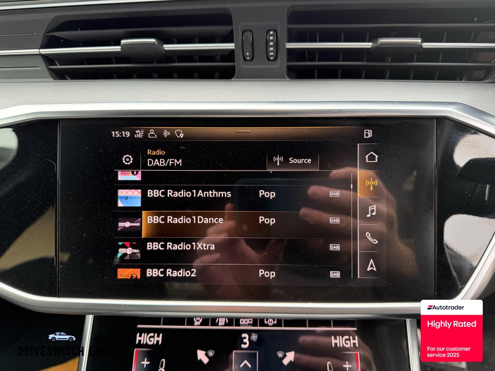 Audi A6 Avant 2.0 TDI 40 S line Estate 5dr Diesel S Tronic Euro 6 (s/s) (204 ps)