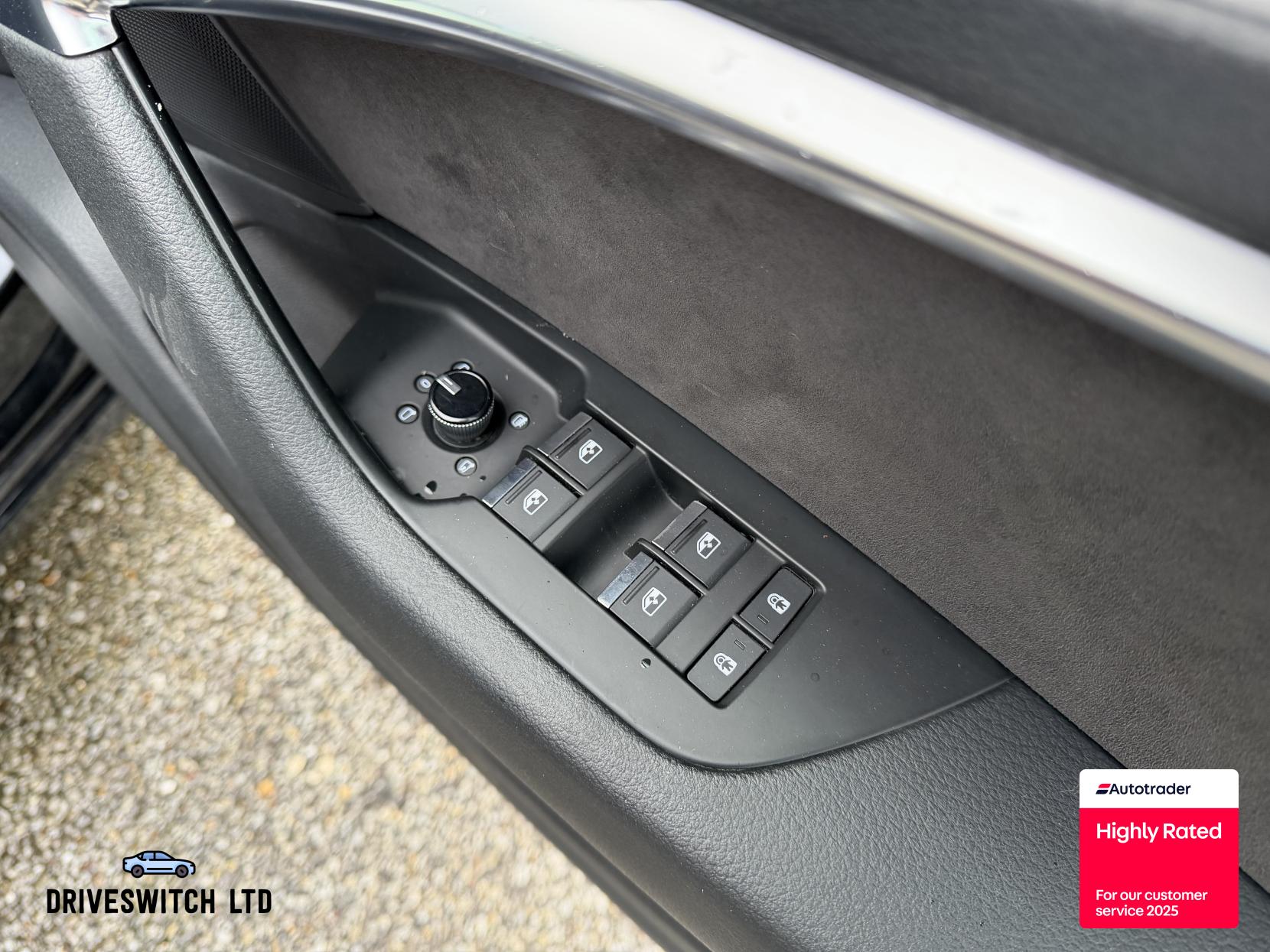 Audi A6 Avant 2.0 TDI 40 S line Estate 5dr Diesel S Tronic Euro 6 (s/s) (204 ps)