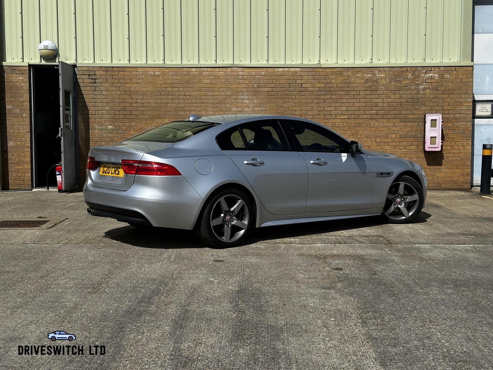 Jaguar XE 2.0d R-Sport Saloon 4dr Diesel Auto Euro 6 (s/s) (180 ps)