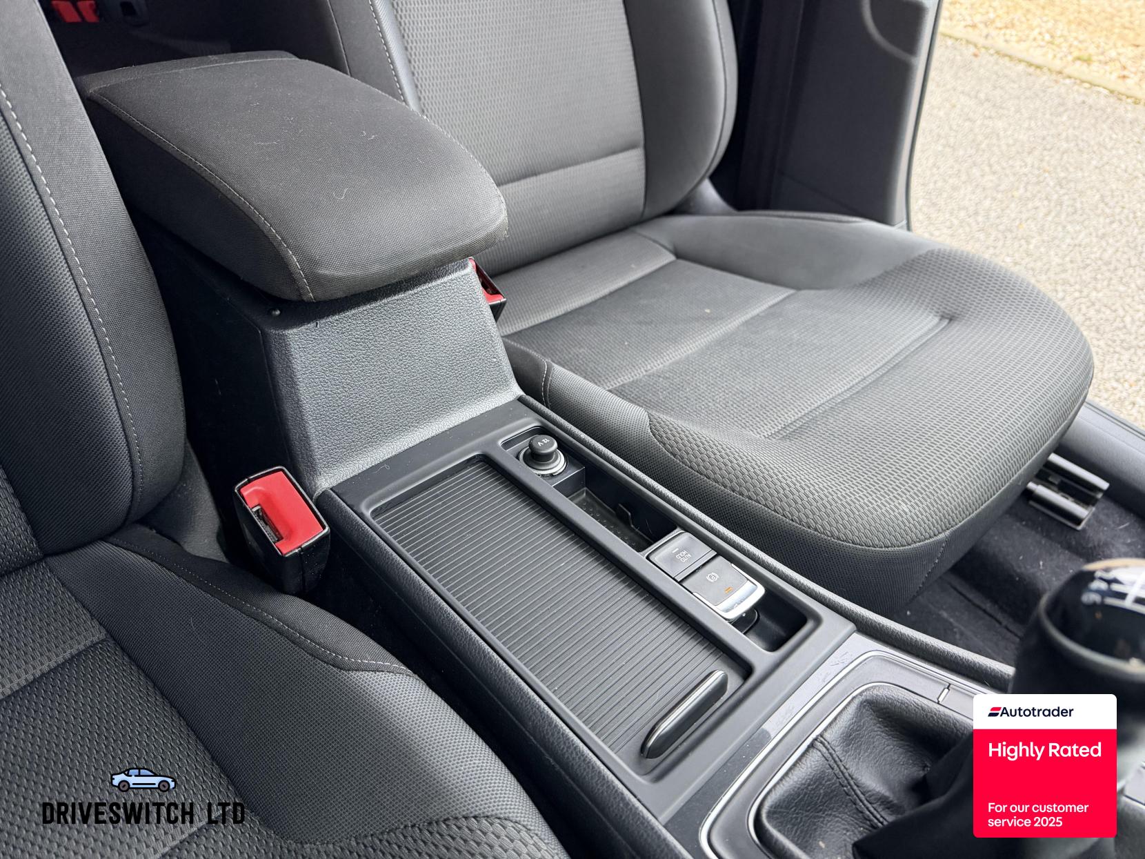 Volkswagen Golf 1.0 TSI SE Hatchback 5dr Petrol Manual Euro 6 (s/s) (115 ps)