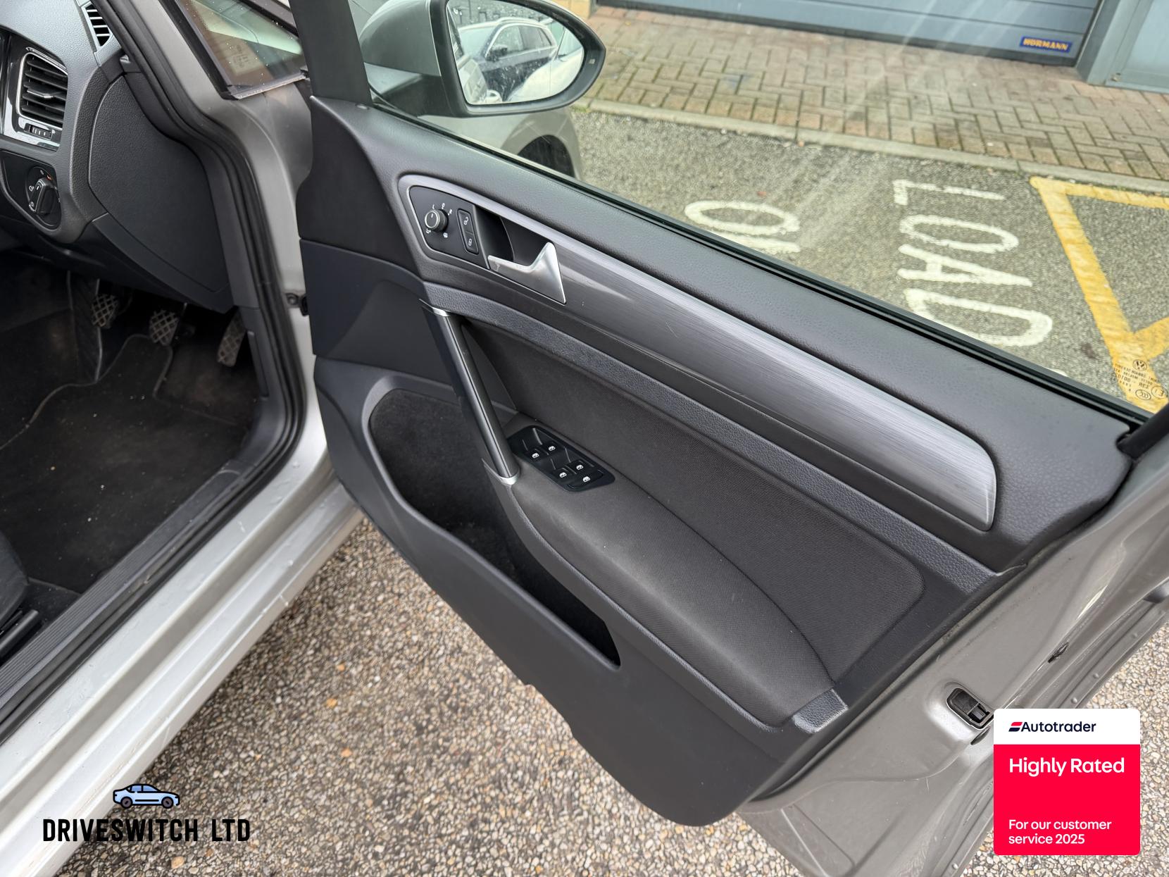 Volkswagen Golf 1.0 TSI SE Hatchback 5dr Petrol Manual Euro 6 (s/s) (115 ps)