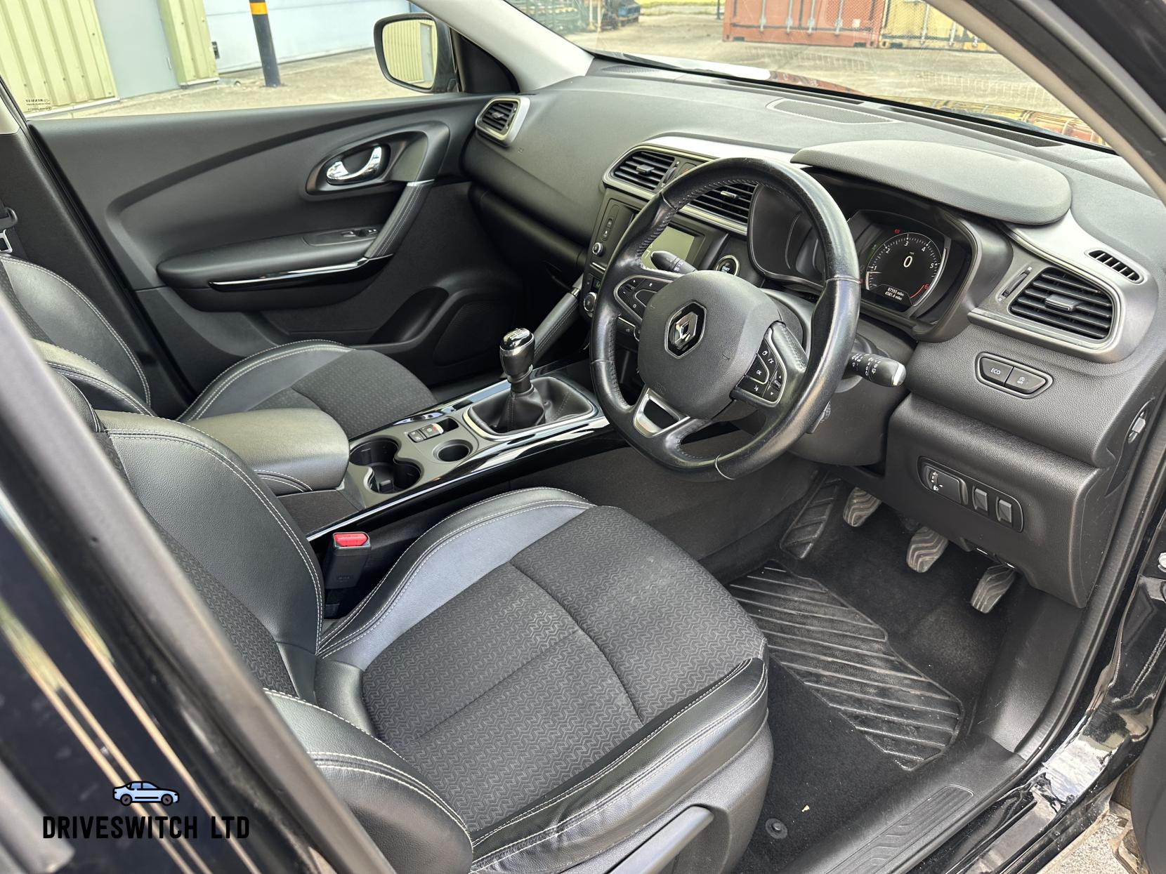 Renault Kadjar 1.2 TCe Dynamique S Nav SUV 5dr Petrol Manual Euro 6 (s/s) (130 ps)