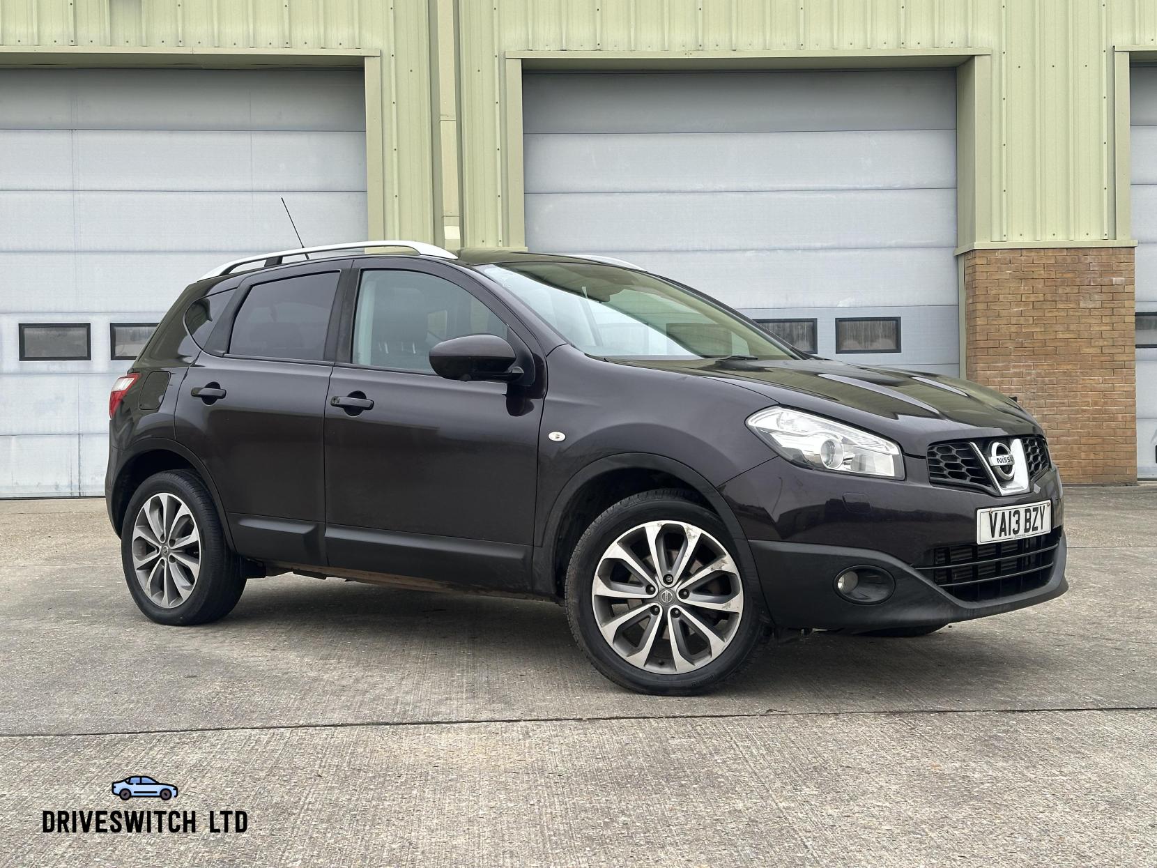 Nissan Qashqai 1.6 dCi Tekna SUV 5dr Diesel Manual 2WD Euro 5 (AVM) (130 ps)