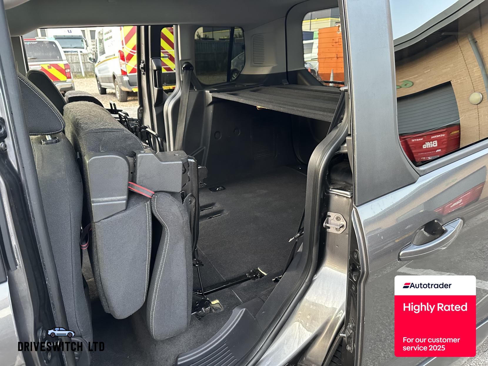 Ford Tourneo Connect 1.5 TDCi Titanium MPV 5dr Diesel Manual Euro 6 (s/s) (120 ps)