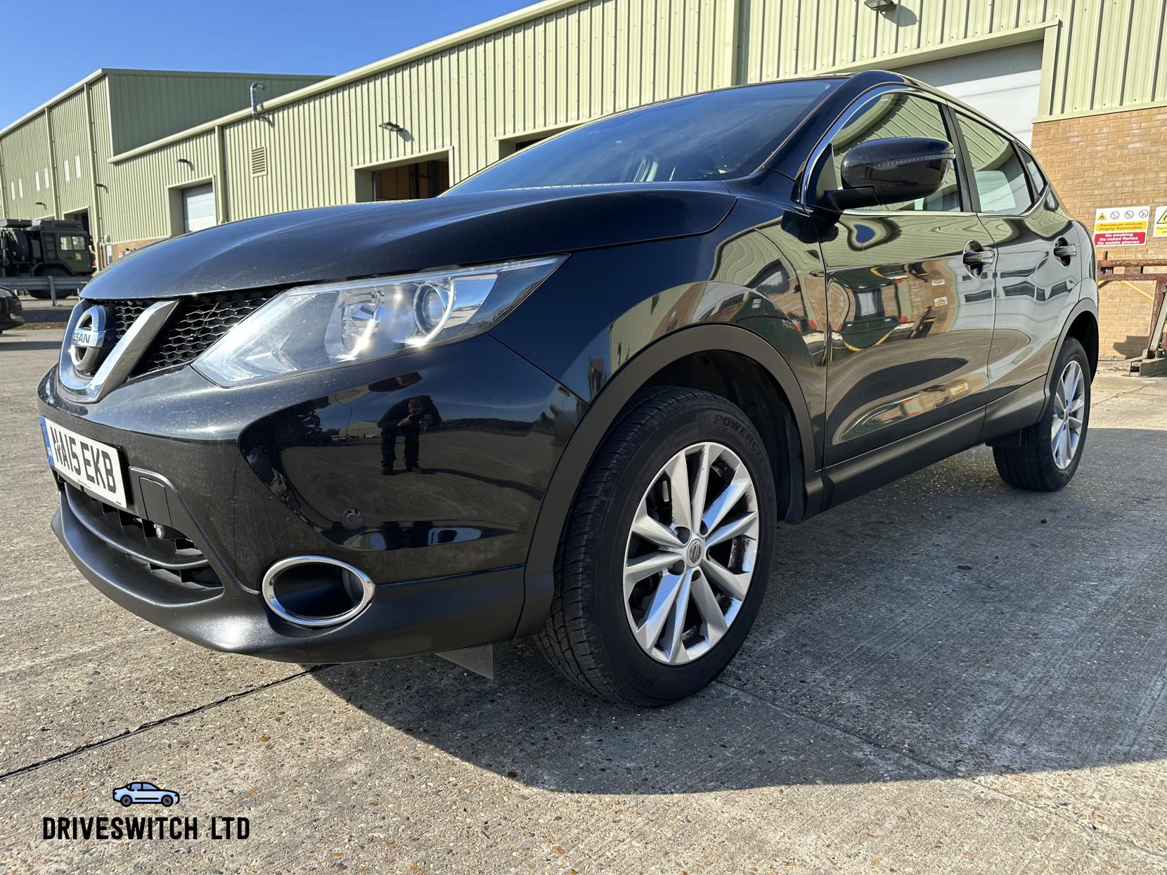 Nissan Qashqai 1.5 dCi Acenta SUV 5dr Diesel Manual 2WD Euro 5 (s/s) (110 ps)