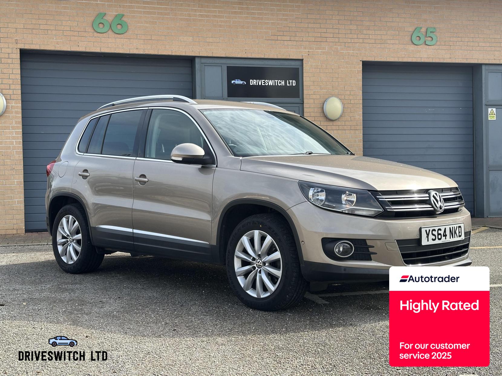 Volkswagen Tiguan 2.0 TDI BlueMotion Tech Match SUV 5dr Diesel Manual 4WD Euro 5 (s/s) (140 ps)