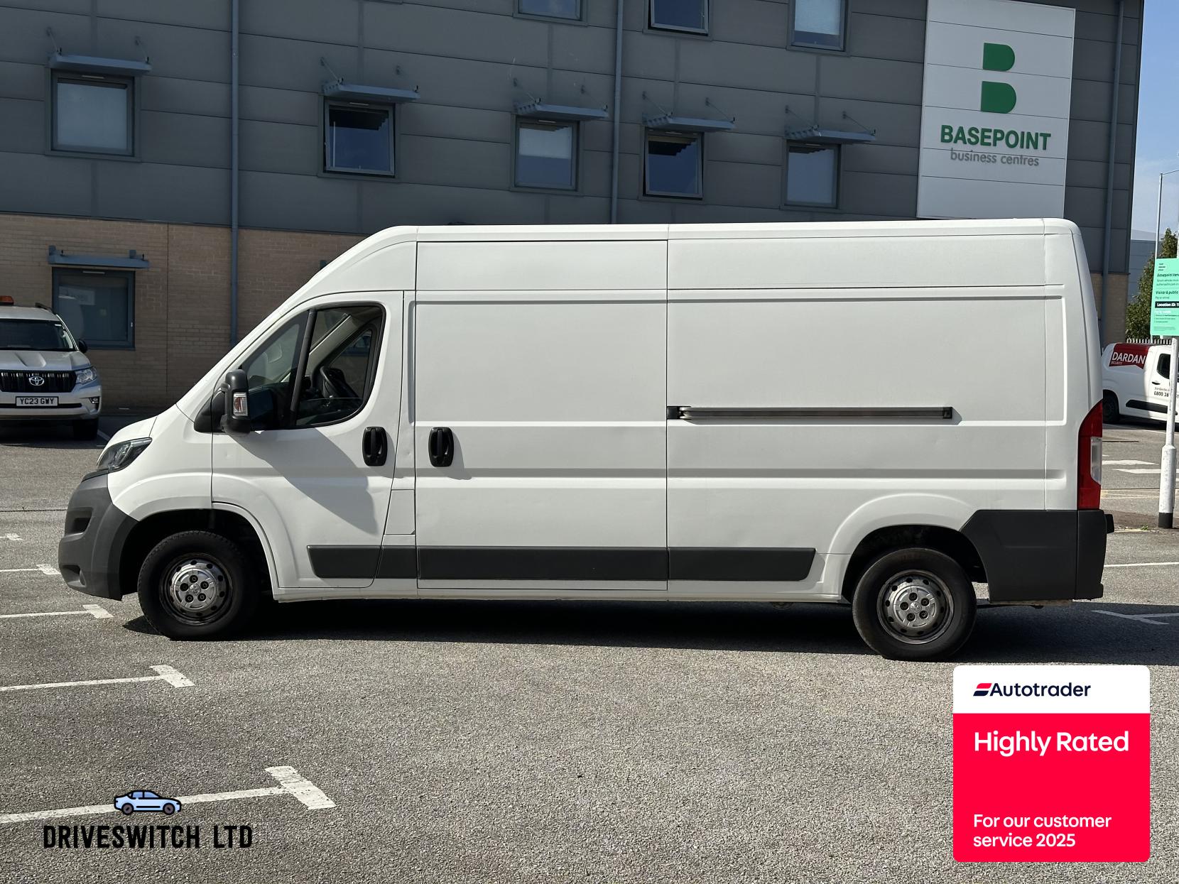 Peugeot Boxer 2.0 BlueHDi 335 Professional Panel Van 5dr Diesel Manual L3 H2 Euro 6 (130 ps)