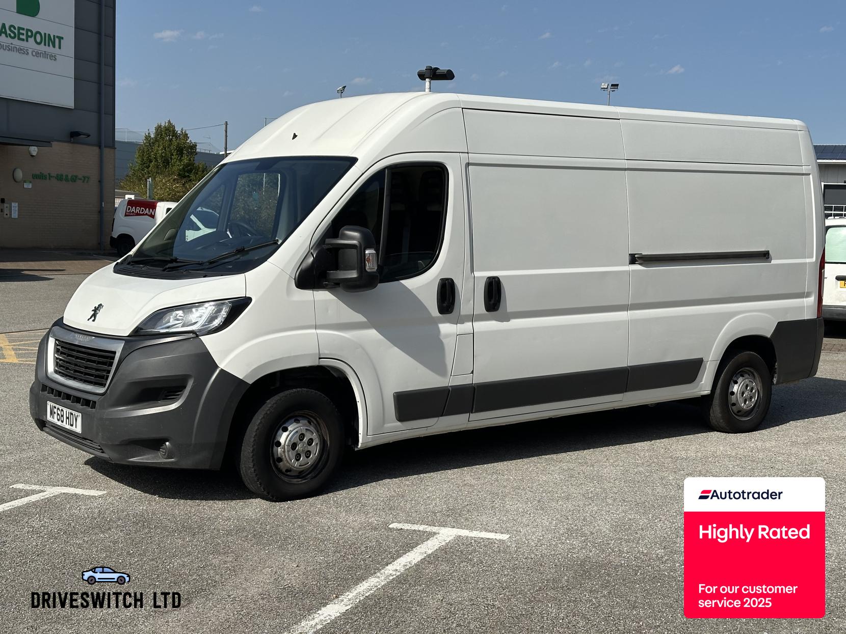 Peugeot Boxer 2.0 BlueHDi 335 Professional Panel Van 5dr Diesel Manual L3 H2 Euro 6 (130 ps)