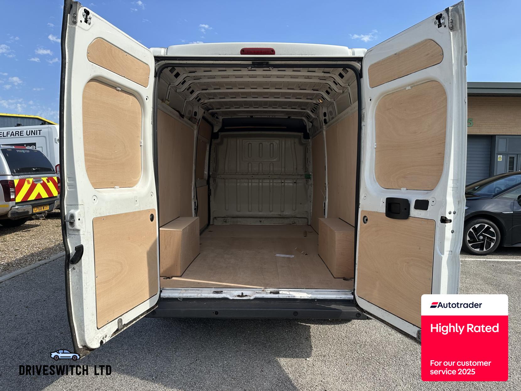 Peugeot Boxer 2.0 BlueHDi 335 Professional Panel Van 5dr Diesel Manual L3 H2 Euro 6 (130 ps)