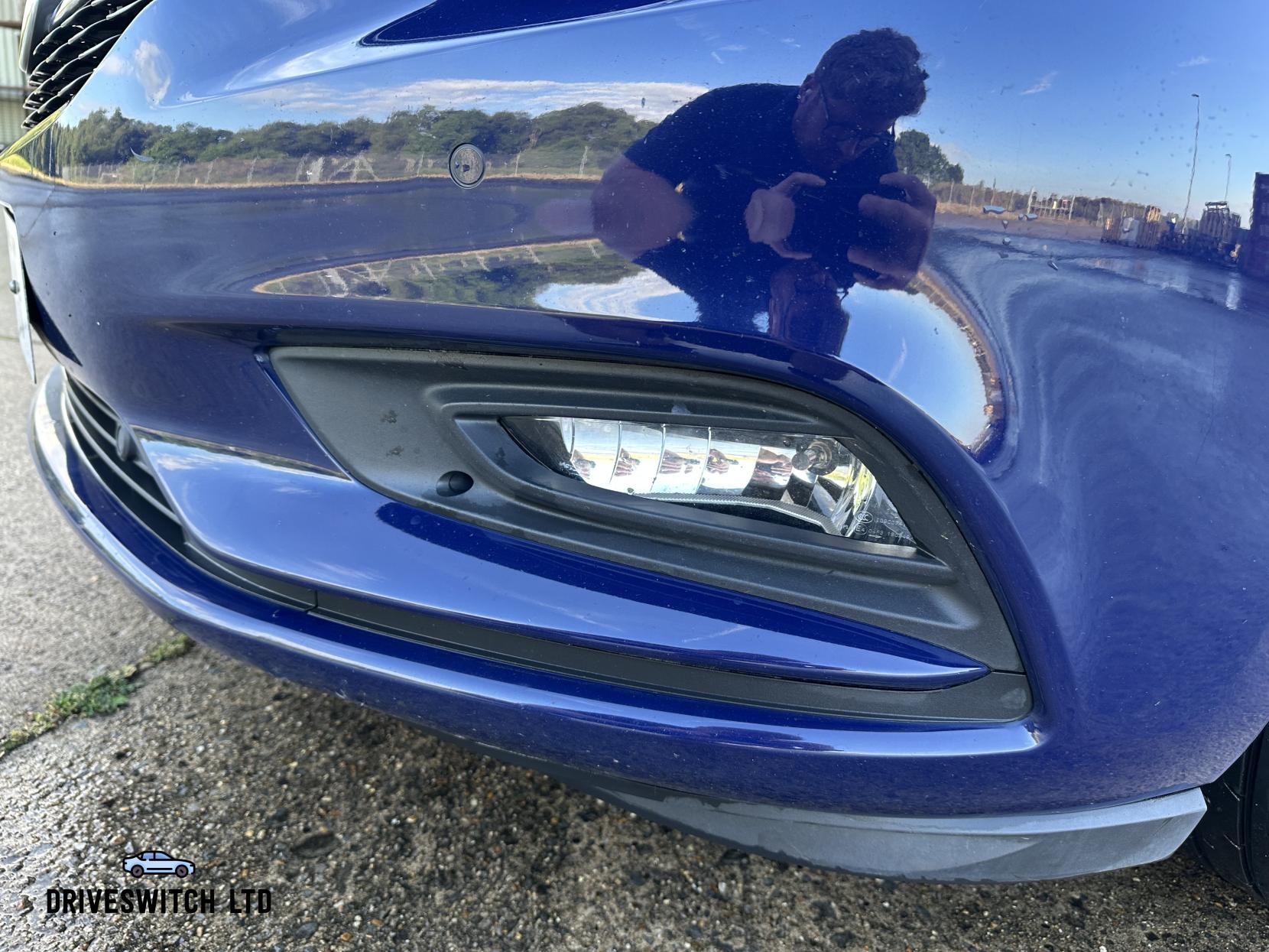 Vauxhall Astra 1.6 CDTi BlueInjection SRi Nav Hatchback 5dr Diesel Manual Euro 6 (s/s) (136 ps)
