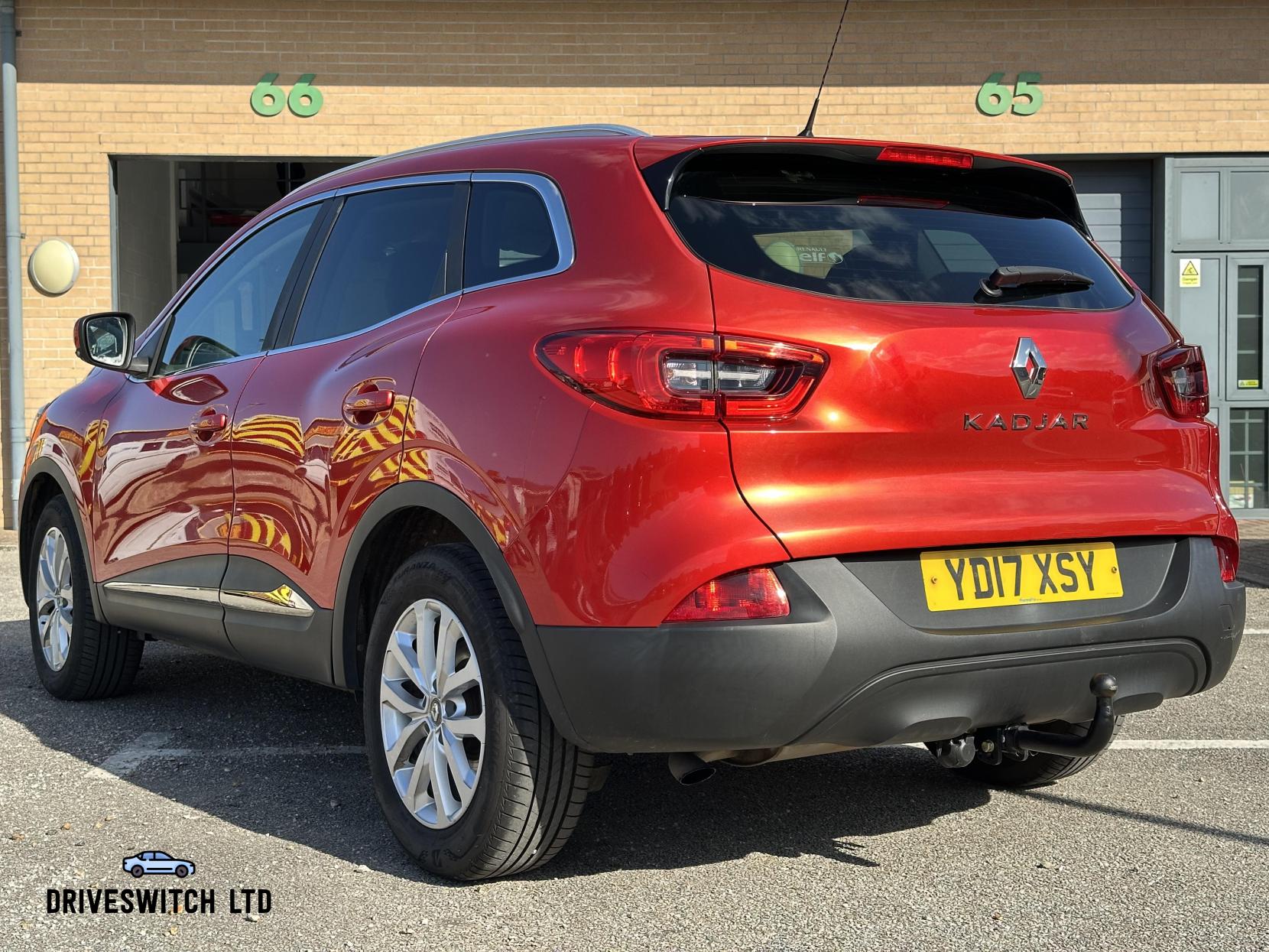 Renault Kadjar 1.2 TCe Dynamique Nav SUV 5dr Petrol Manual Euro 6 (s/s) (130 ps)