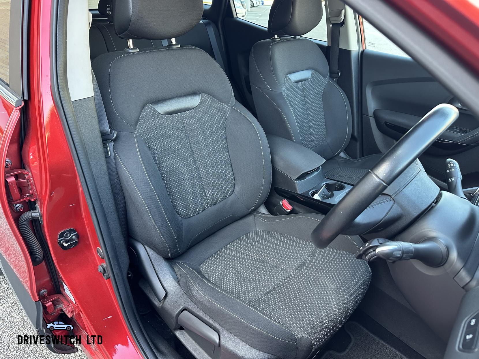 Renault Kadjar 1.2 TCe Dynamique Nav SUV 5dr Petrol Manual Euro 6 (s/s) (130 ps)
