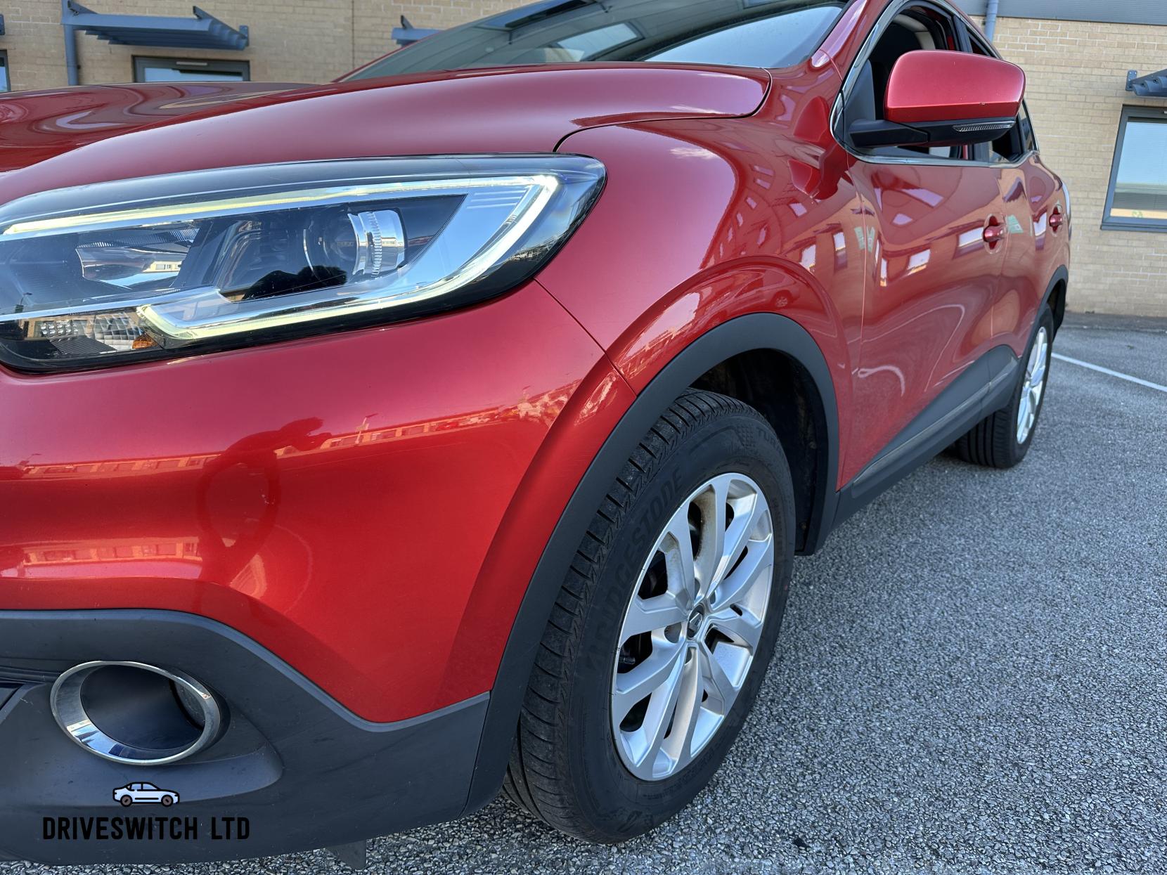 Renault Kadjar 1.2 TCe Dynamique Nav SUV 5dr Petrol Manual Euro 6 (s/s) (130 ps)