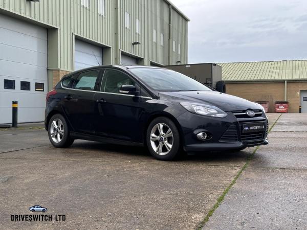 Ford Focus 1.6 TDCi Zetec Hatchback 5dr Diesel Manual Euro 5 (s/s) (115 ps)