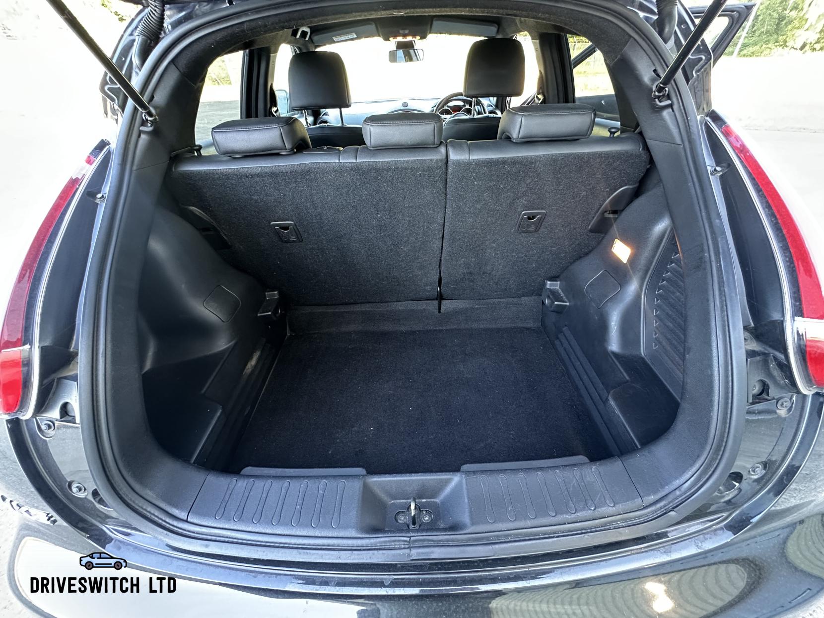 Nissan Juke 1.5 dCi Tekna SUV 5dr Diesel Manual Euro 6 (s/s) (110 ps)