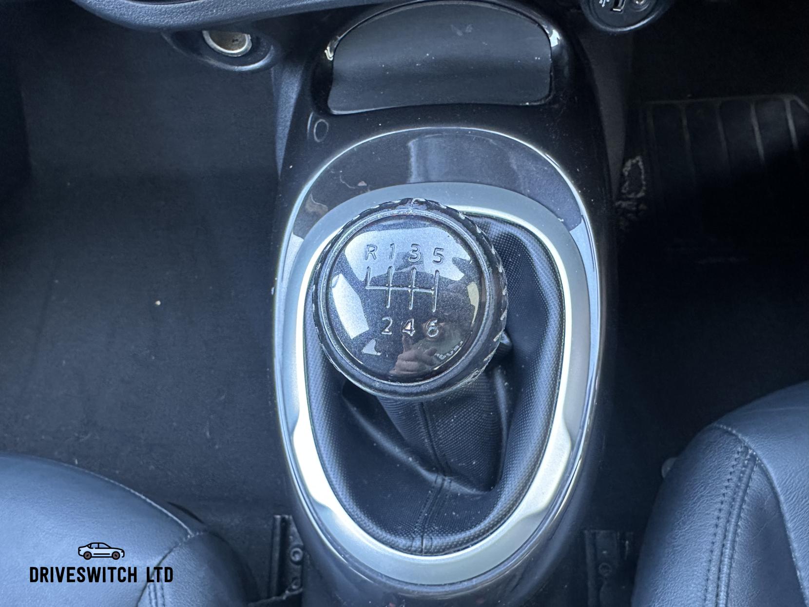 Nissan Juke 1.5 dCi Tekna SUV 5dr Diesel Manual Euro 6 (s/s) (110 ps)