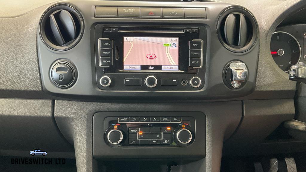 Volkswagen Amarok 2.0 BiTDI Trendline Pickup Double Cab 4dr Diesel Manual 4Motion Selectable Euro 5 (163 ps)