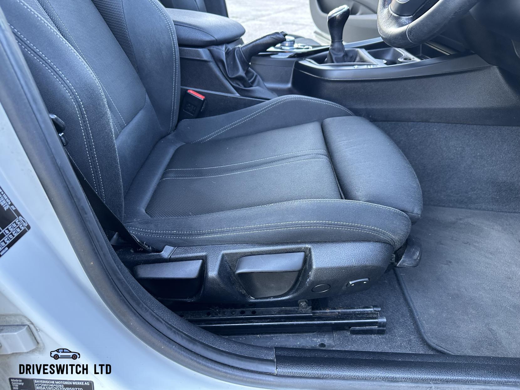 BMW 1 Series 1.5 118i Sport Hatchback 5dr Petrol Manual Euro 6 (s/s) (136 ps)