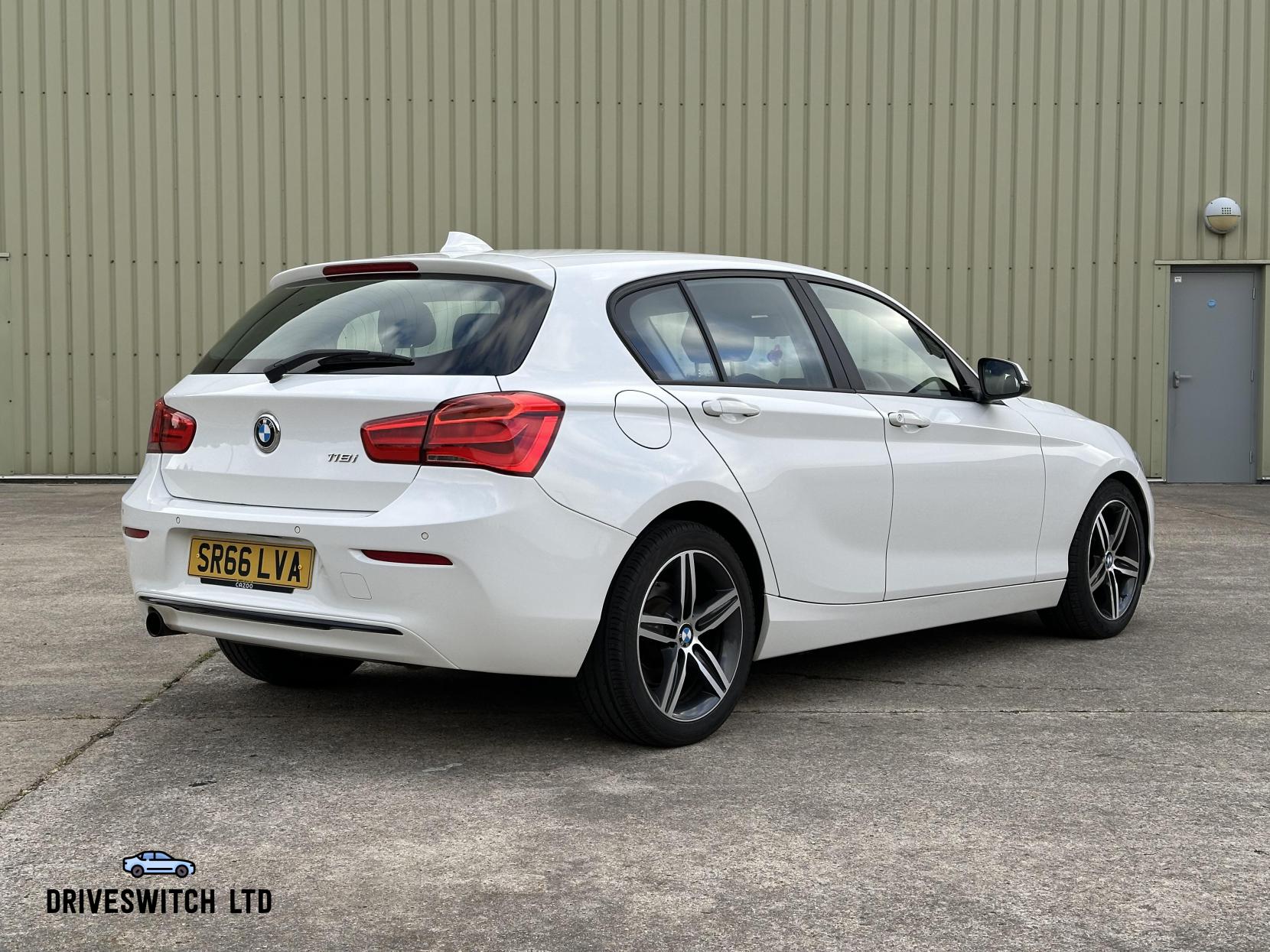 BMW 1 Series 1.5 118i Sport Hatchback 5dr Petrol Manual Euro 6 (s/s) (136 ps)