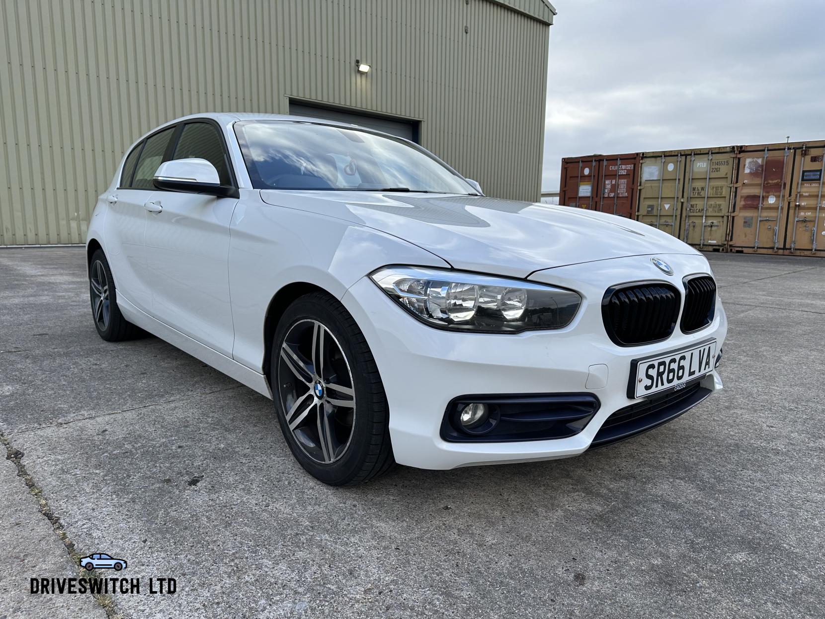 BMW 1 Series 1.5 118i Sport Hatchback 5dr Petrol Manual Euro 6 (s/s) (136 ps)