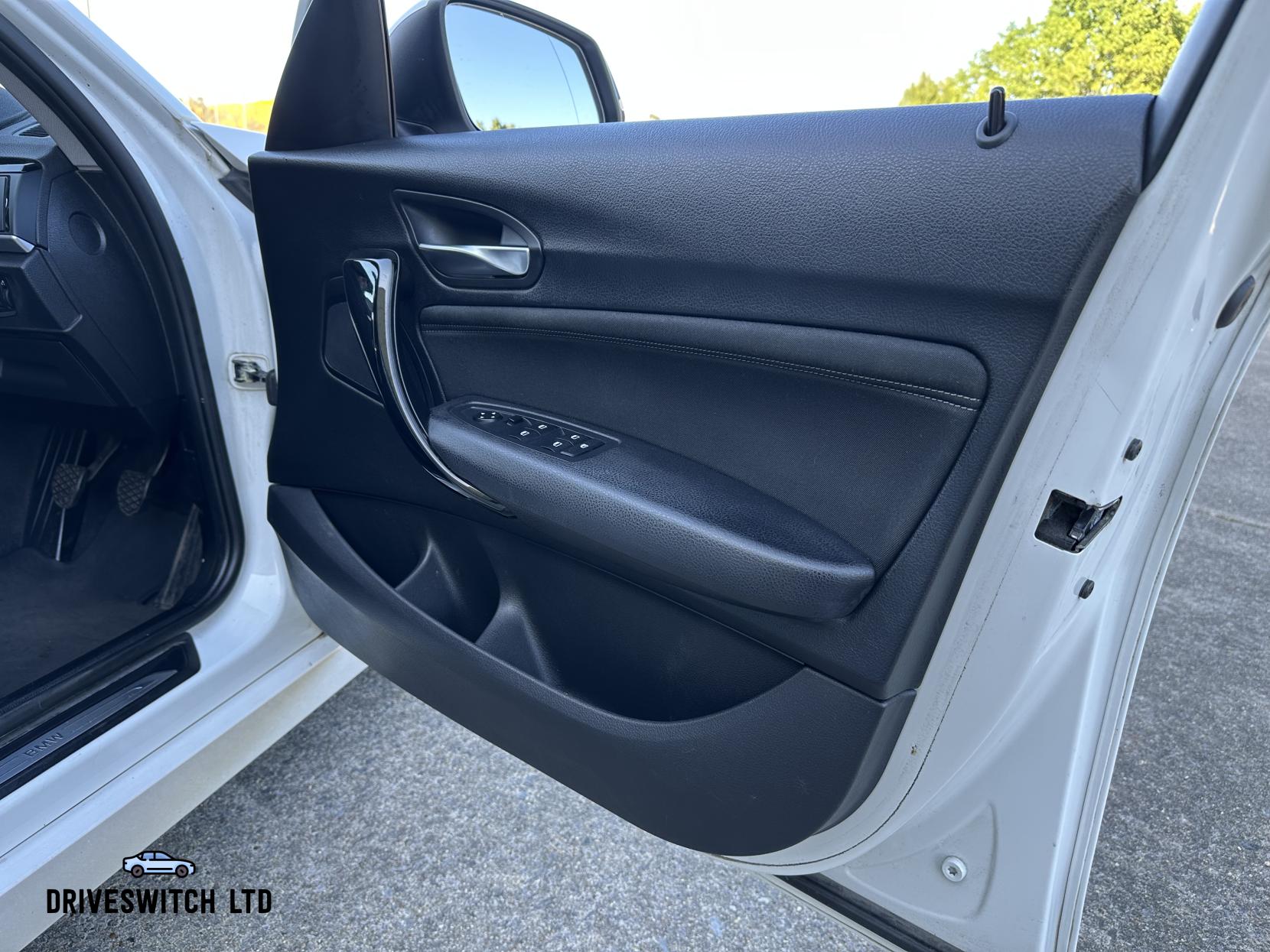 BMW 1 Series 1.5 118i Sport Hatchback 5dr Petrol Manual Euro 6 (s/s) (136 ps)
